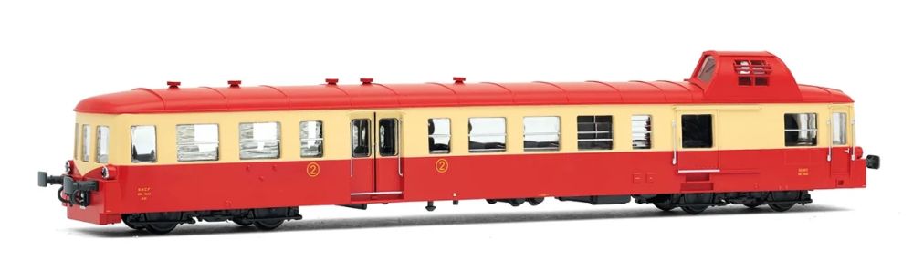 SNCF, Dieseltriebwagen X 3800, rotes Dach