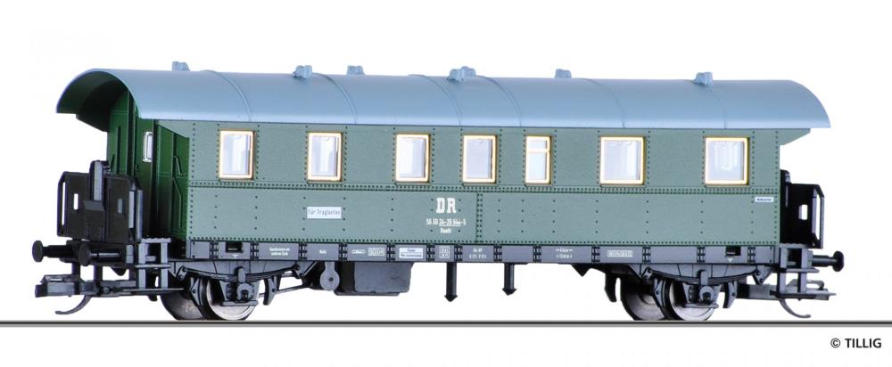 Reisezugwagen 2. Klasse Baaitr mit Traglastenabteil der DR,