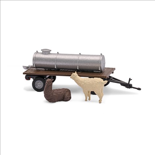 A-Set: Alpakas m.Wasserfass H