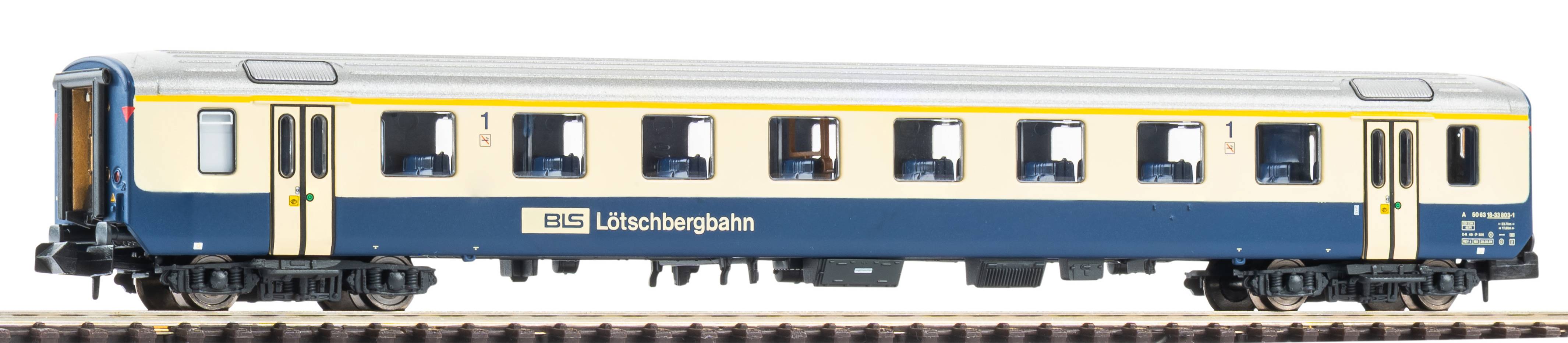 N-Personenwg. EW I, 1. Kl. mit Wortmarke und Außenschwingtür