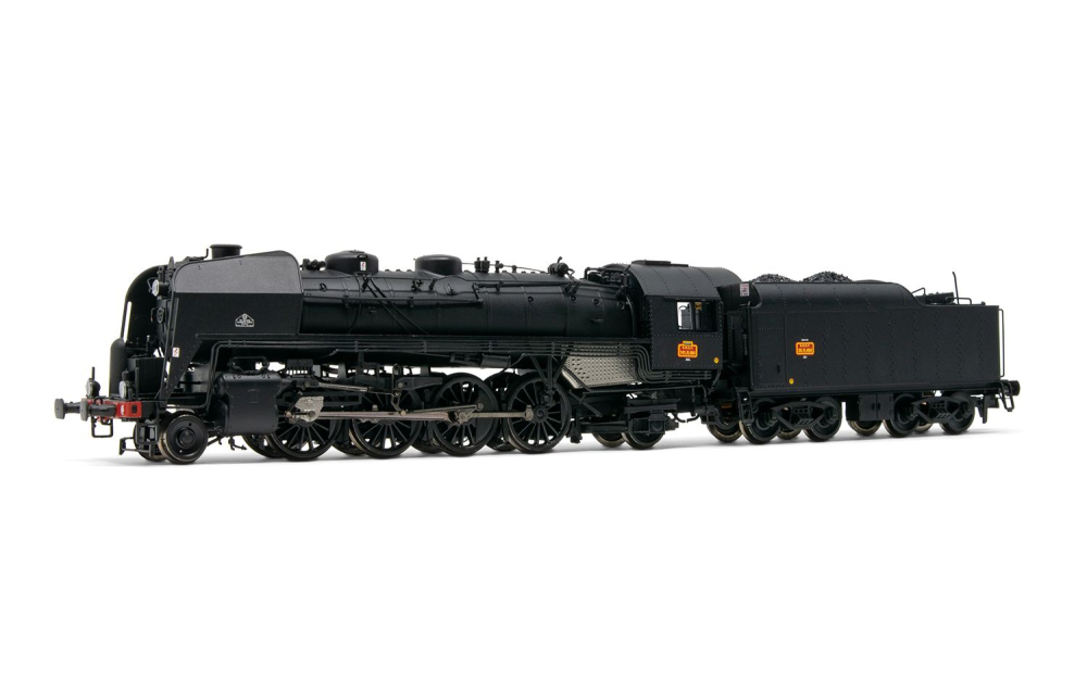 SNCF, Schlepptenderdampflokomotive 141 R 484, mit drittem Sp