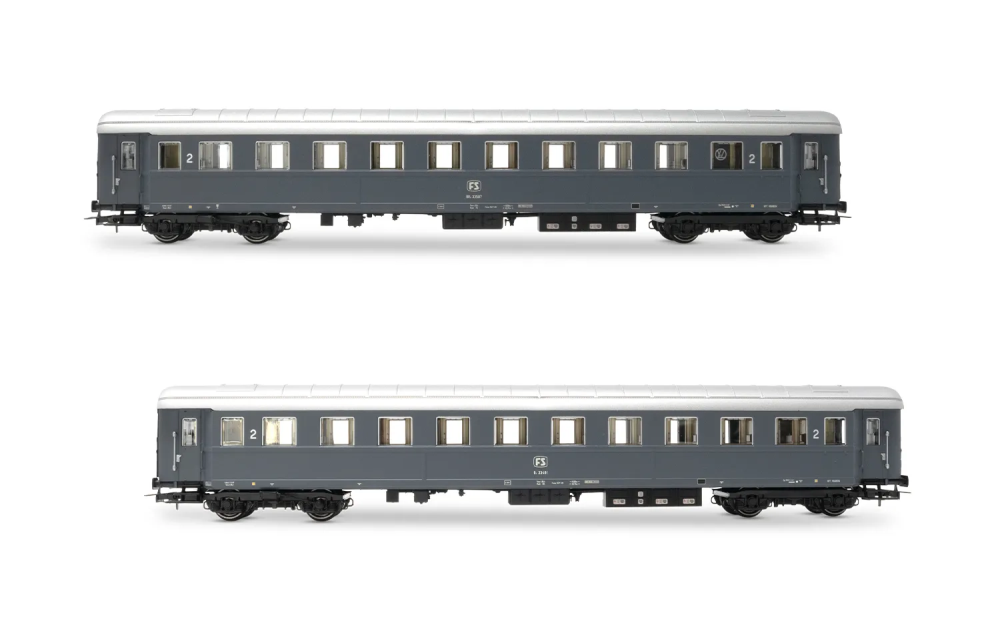 „Italien-Holland-Express“, 4-tlg. Set Reisezugwagen, bestehe
