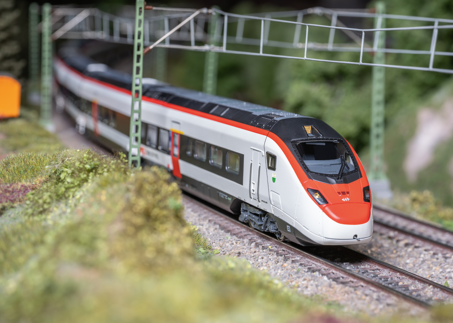 Hochgeschwindigkeits-Triebzug RABe 501 Giruno