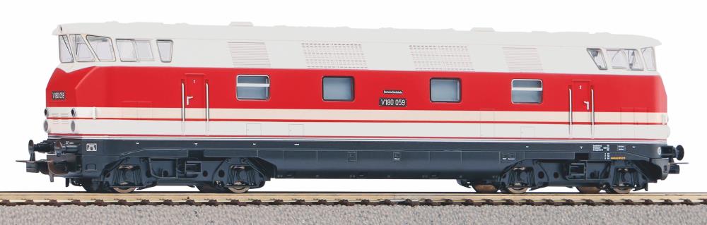 ~Diesellok/Sound BR V180 DR III + PluX22 Dec.