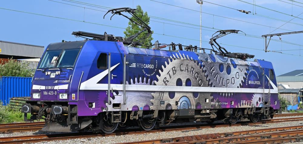 E-Lok 186 CLOCKWORK RTB Cargo Sound W13+