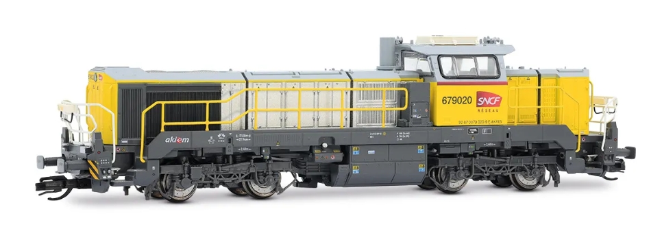 SNCF Réseau, Diesellokomotive BB 79000, Vossloh DE 18, gelb-