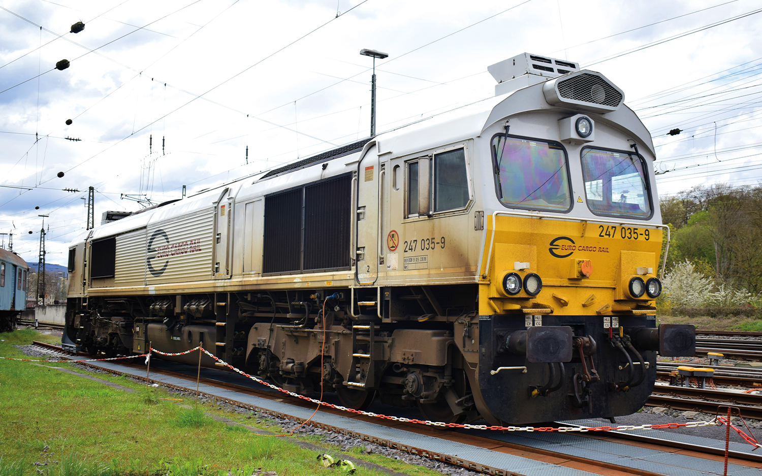 Euro Cargo Rail, Diesellokomotive Class 77, weiß-gelbe Farbg