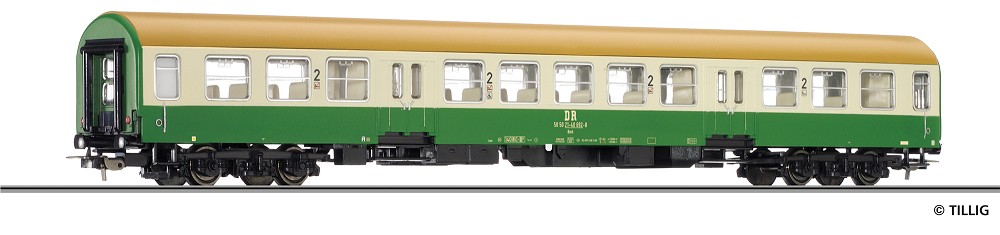 Reisezugwagen der DR