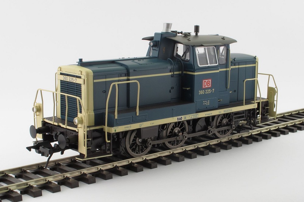 Diesellok BR 360 225-7, DB, Epoche 5, blau/beige