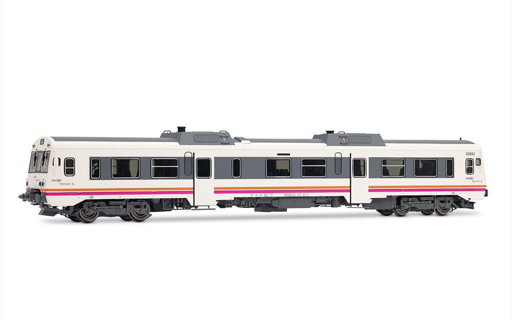 RENFE, Dieseltriebwagen 9-596-006-7 in weißer Farbgebung, Ep