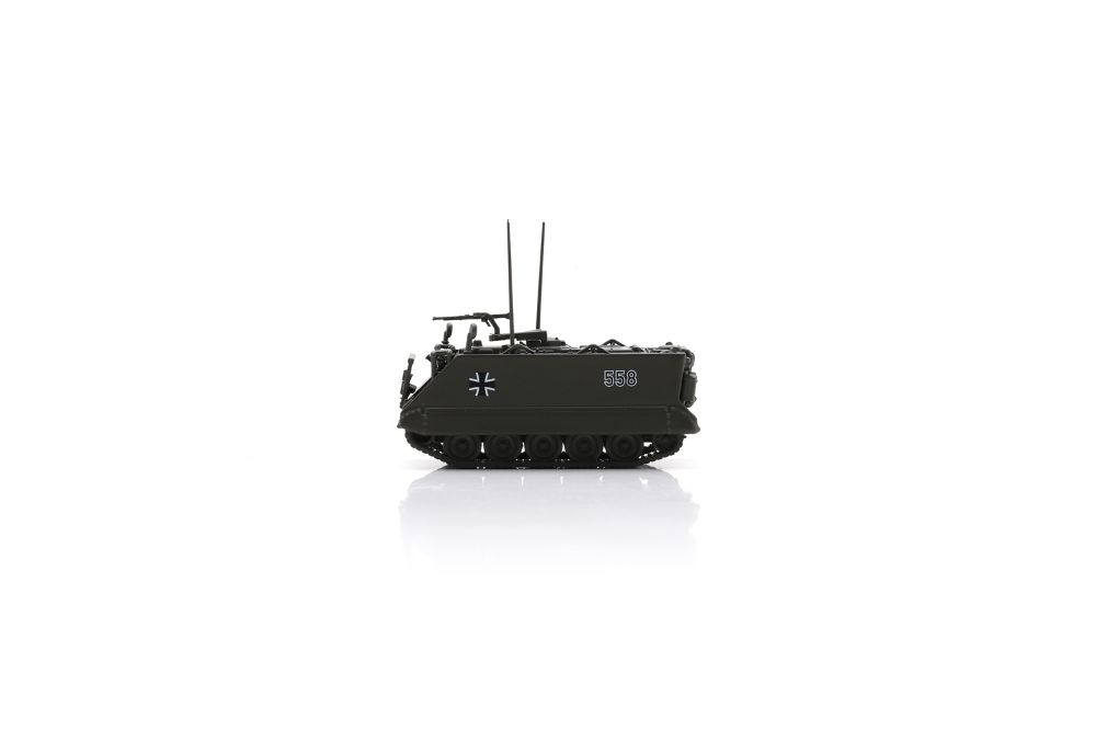 1:87 BW MTH/m113 Olivgrün