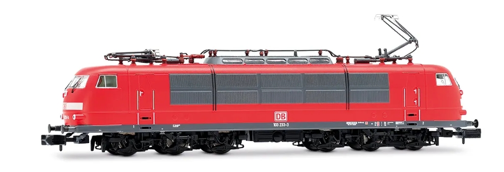DB, Elektrolokomotive 103 233, langer Lokkasten, verkehrsrot