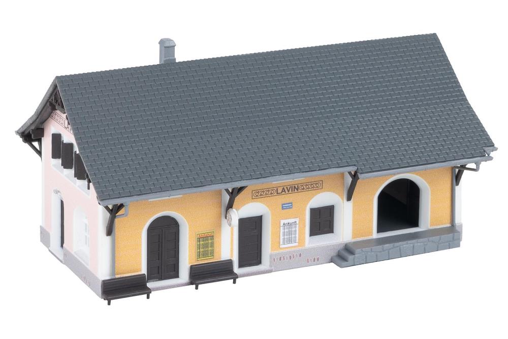 Bahnhof Lavin