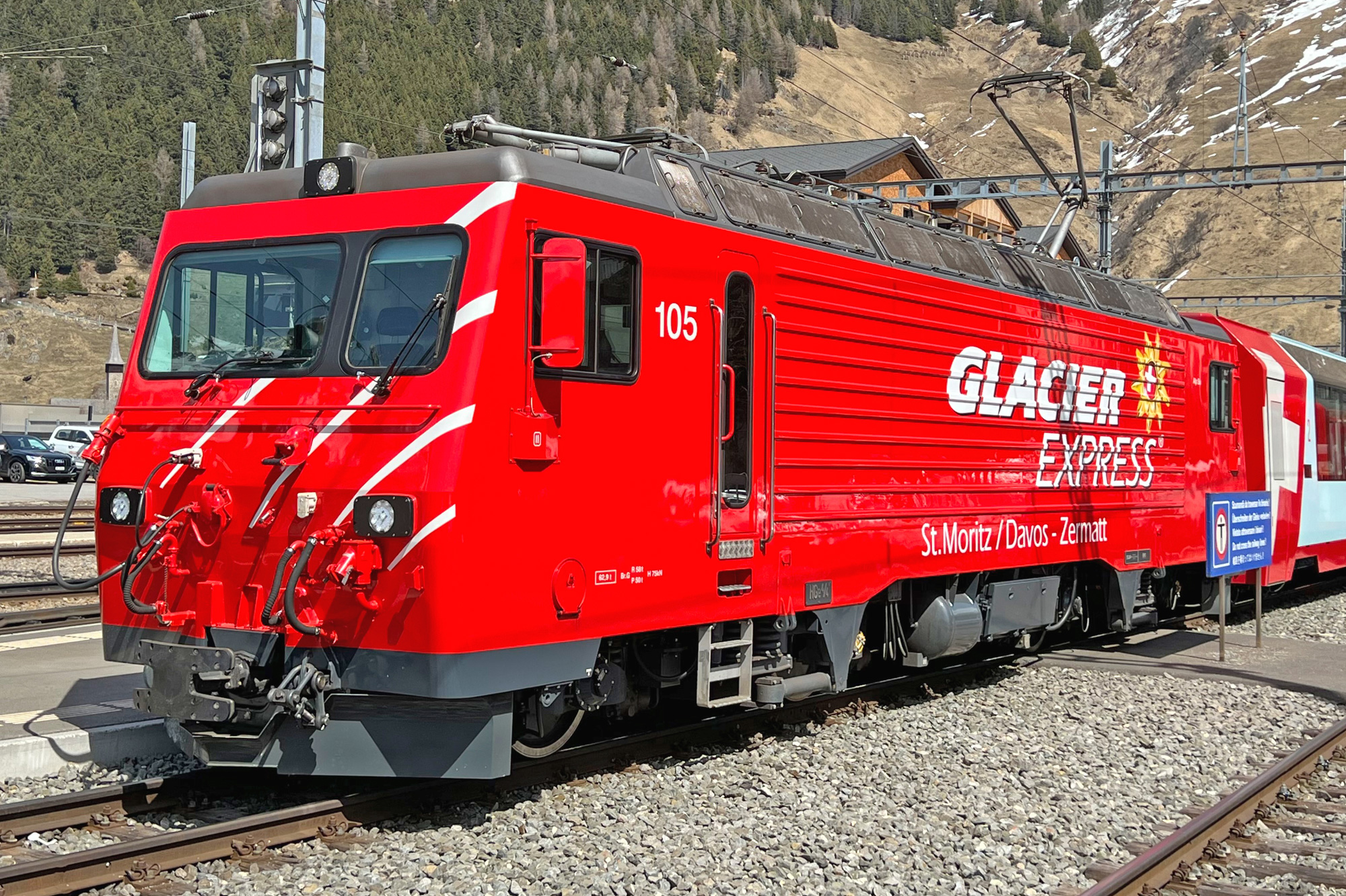 MGB HGe 4/4 II 105 "Glacier Express"