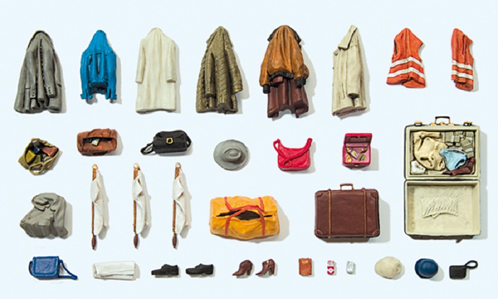 Kleidungsstücke, Warnwesten, Taschen etc. Bausatz, H0