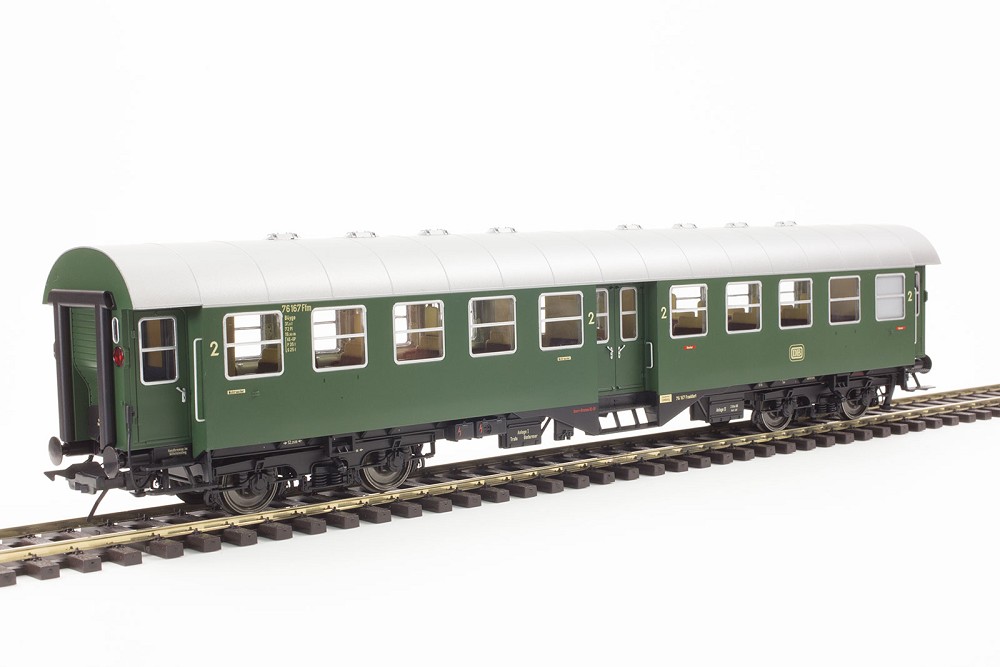 Umbauwagen B4yge, 2.Kl., DB, Epoche 3, RAL6020