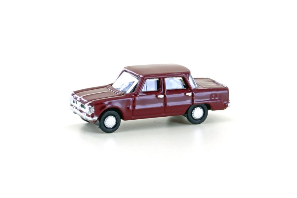 Alfa Romeo Giulia, dunkelrot, N
