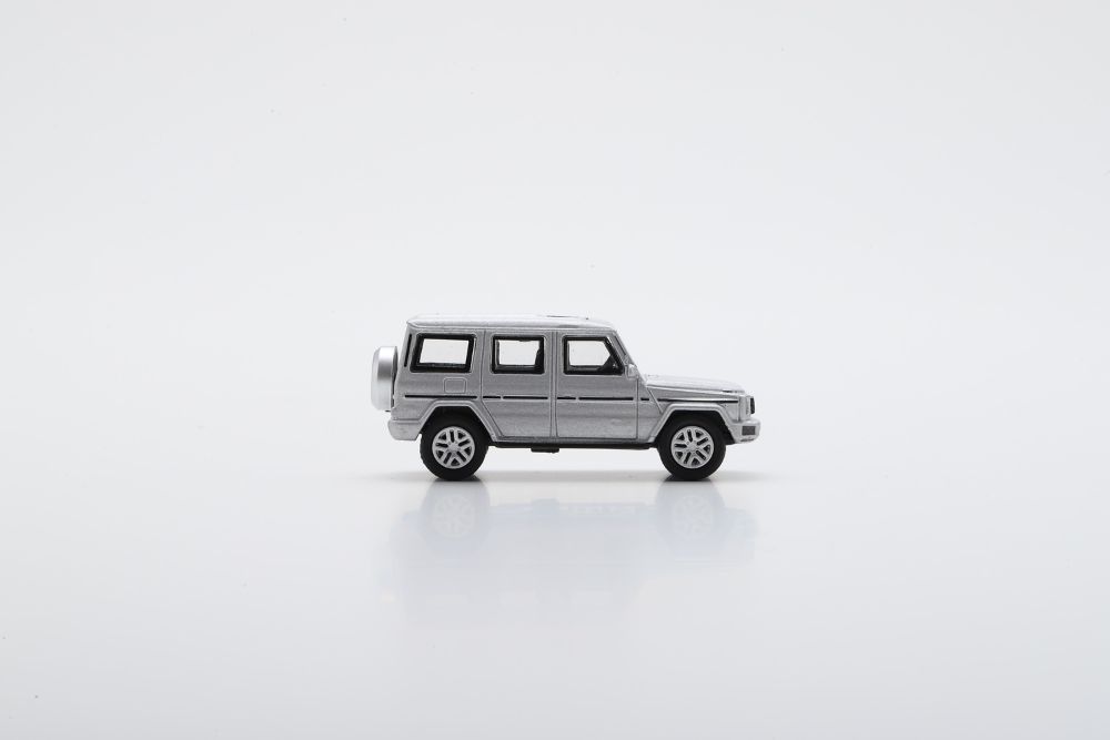 1:87 Mercedes-Benz G-Class (W463)
