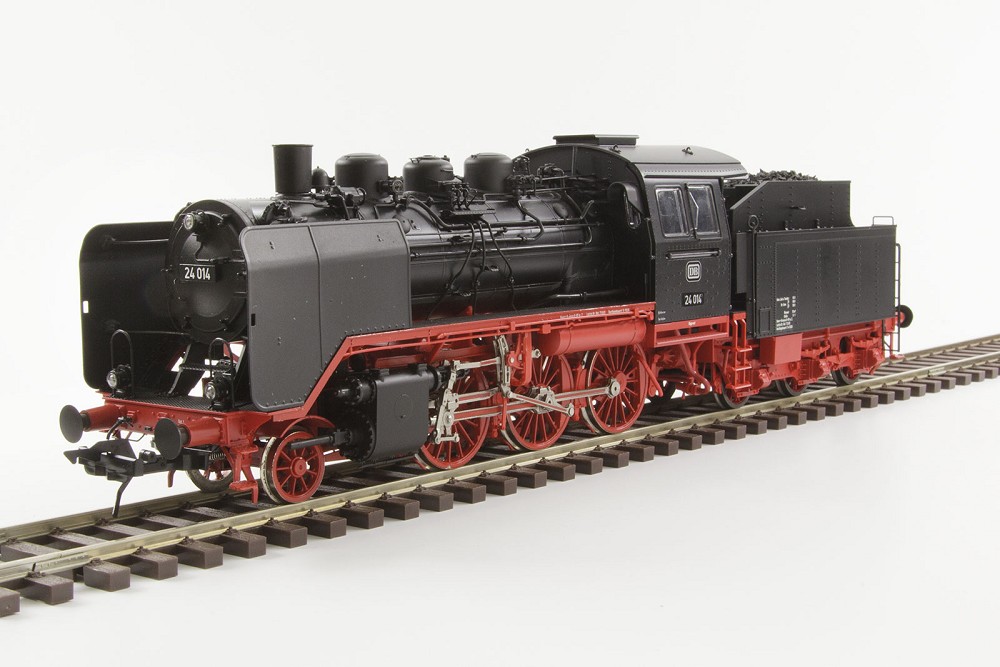 Dampflok BR 24 061, DB, Ep.3 mit Tender 2‘2’T26