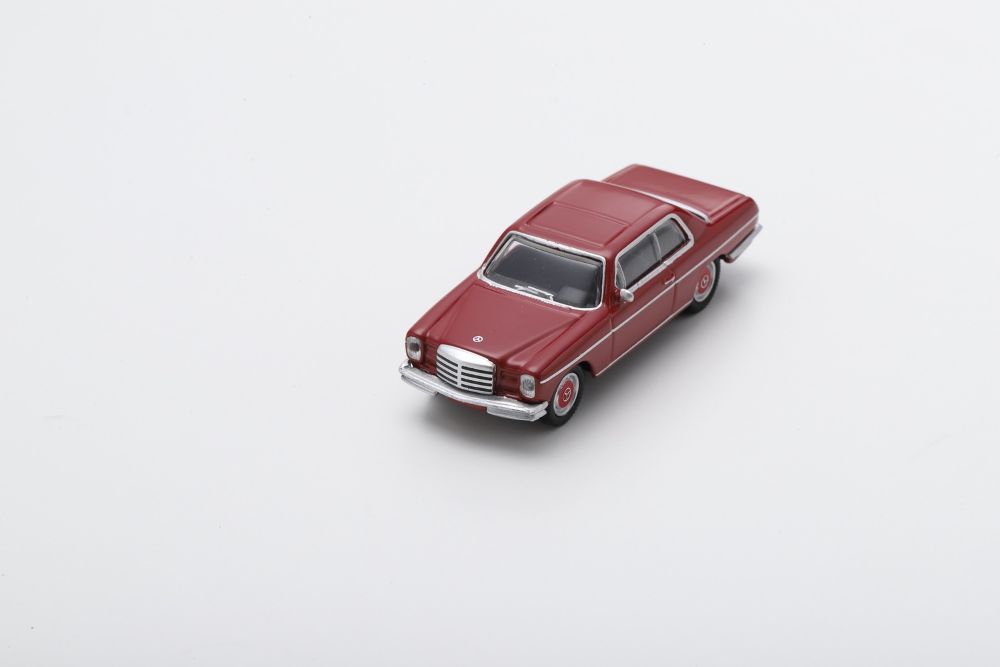 1:87 Mercedes Benz /8 Coupé (W114)