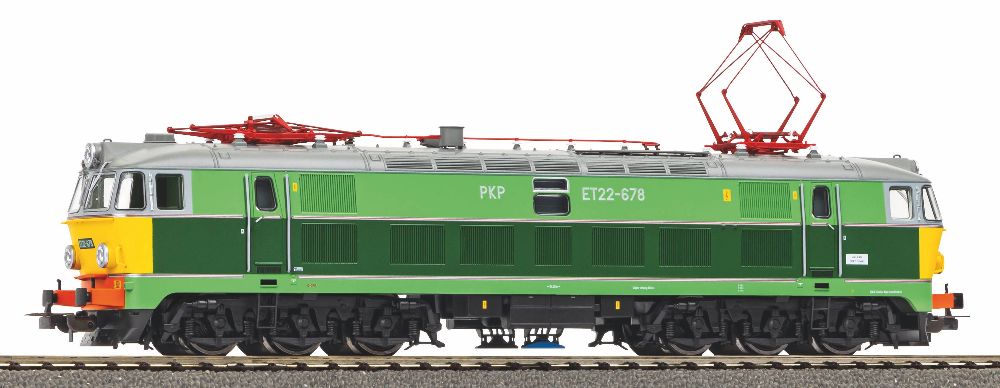 E-Lok ET22 PKP + DSS PluX22