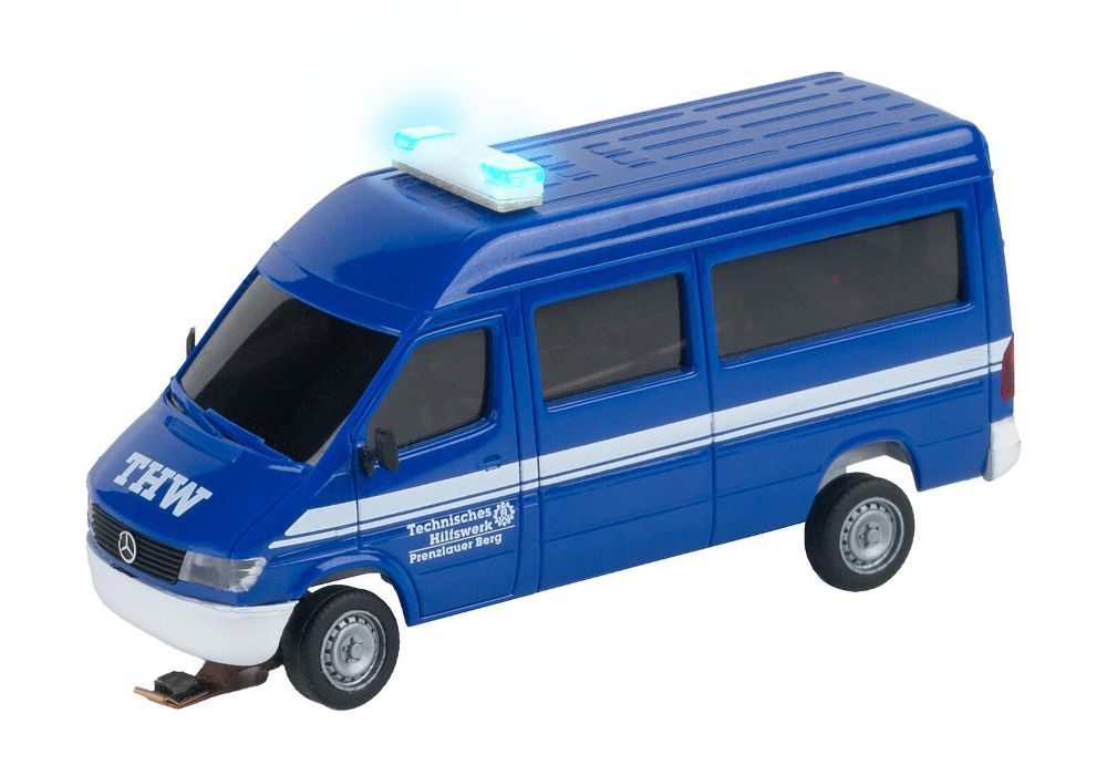 MB Sprinter THW mit Blaulicht