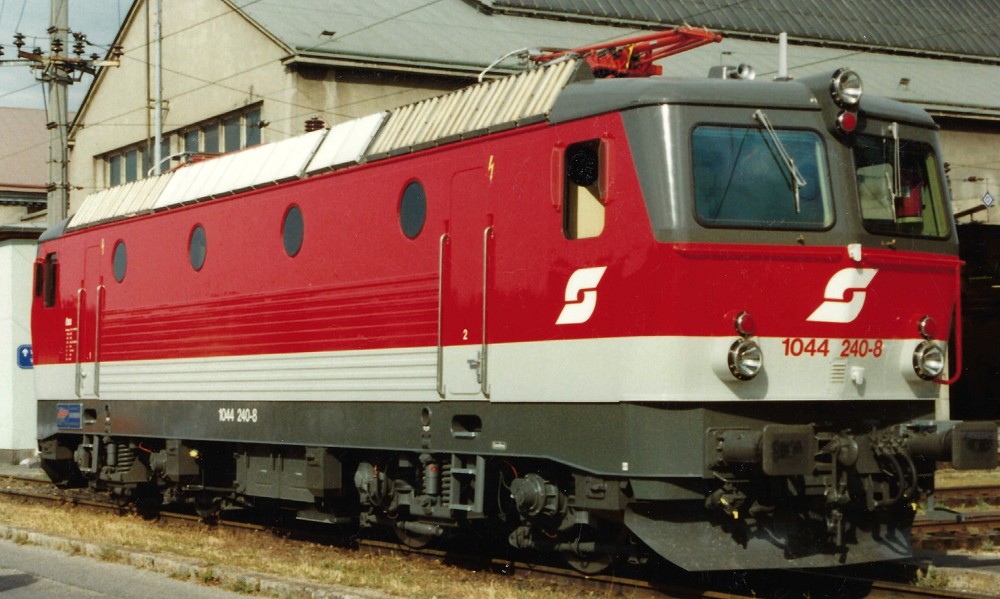 E-LOK RH 1044 ÖBB, EP.V, VALOUSEK, SOUND